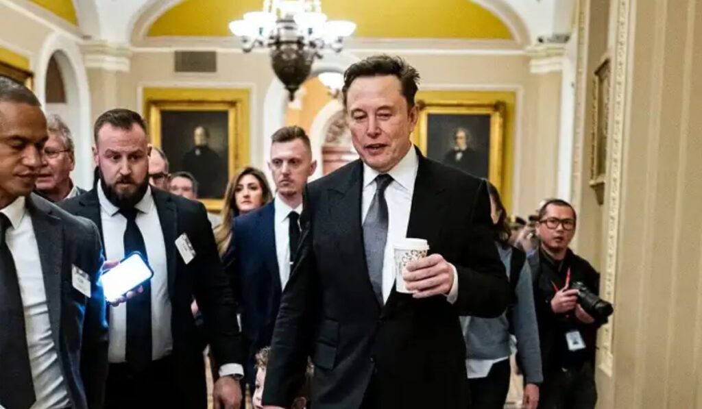 Elon Musk e os Republicanos: A influência do bilionário na política americana em tempos de mudança